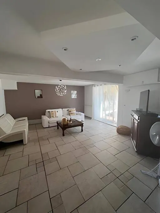 Villa Bord De Mer Avec Piscine Marseille